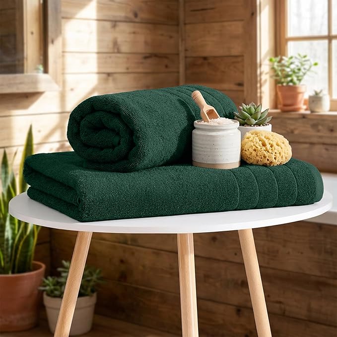 RIVERSIDE Pack of 4 Premium Extra Large Bath Towels 30 x 60 Inches, 100% Cotton, Super Soft & Highly Absorbent, Larger & Lighter Weight, Quicker to Dry, Perfect for Bathroom, Forest Green