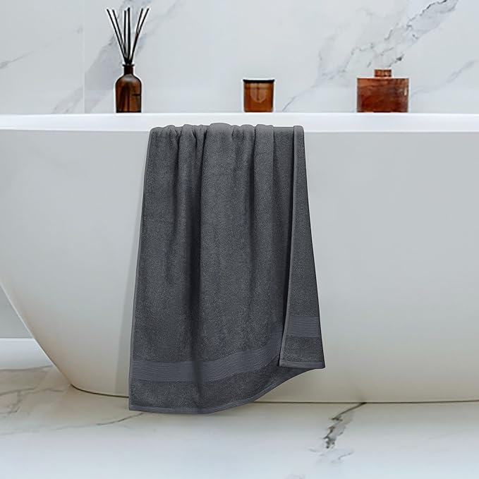 Belizzi Home 4 Pack Bath Towel Set 27x54, 100% Ring Spun Cotton, Ultra Soft Highly Absorbent Machine Washable Hotel Spa Quality Bath Towels for Bathroom, 4 Bath Towels Grey