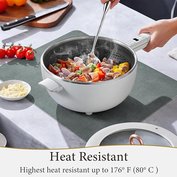 Vinyl Placemats Set of 6-12x17 Inch - Heat Resistant Washable Place Mats Waterproof Non-Slip Wipeable Table Mats for Dining Table Decor, Indoor/Outdoor Plastic Mat