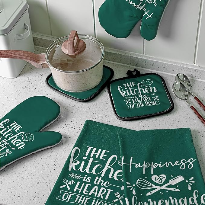 Sratte 6 Pcs Kitchen Decor Accessories Set Farmhouse Towels Pot Holders Oven Mitts Set 2 Dish Towels 2 Potholders 2 Cooking Mittens Oven Glove for Christmas Baking Cooking(Dark Green,Kitchen)