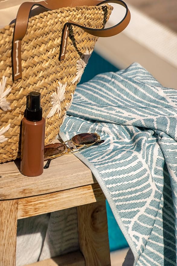 SOFE H&L | LINVIA Foutah Quick Dry Beach Towel Pack of 1 (35” x 70”) Leaves - Mint | Lightweight, Premium, Fade Resistant, Durable | Travel Towel, Turkish Beach Towel with Shoulder Strap