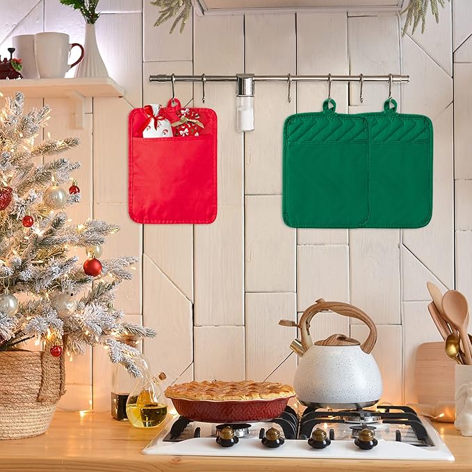 R HORSE 6Pcs Christmas Red Green Potholders with Pockets Baking Cooking Gift Kitchen Cotton Heat Resistant Potholder Machine Washable Hot Pads Oven Mitt Christmas Pot Holder Gift