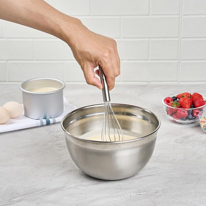 Restaurantware 9 in Stainless Steel Wire Whisk - German Standard Kitchen Balloon Whisk with Ergonomic Handle, Dishwasher Safe - Durable French Whisk for Cooking, Mixing Thick Batter and Sauce
