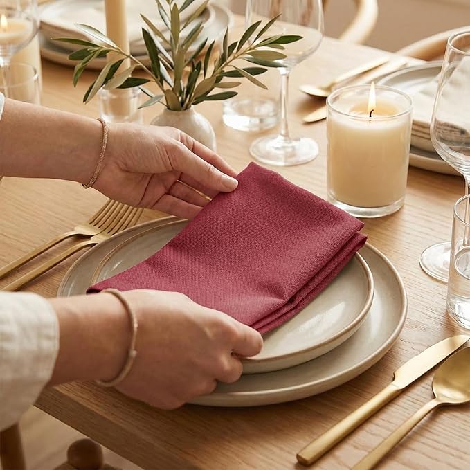 Accent Home 100% Cotton Napkins, Delicate Cloth Napkins for Dinners, Parties and Weddings，18 x 18 Inch Set of 6 - Red
