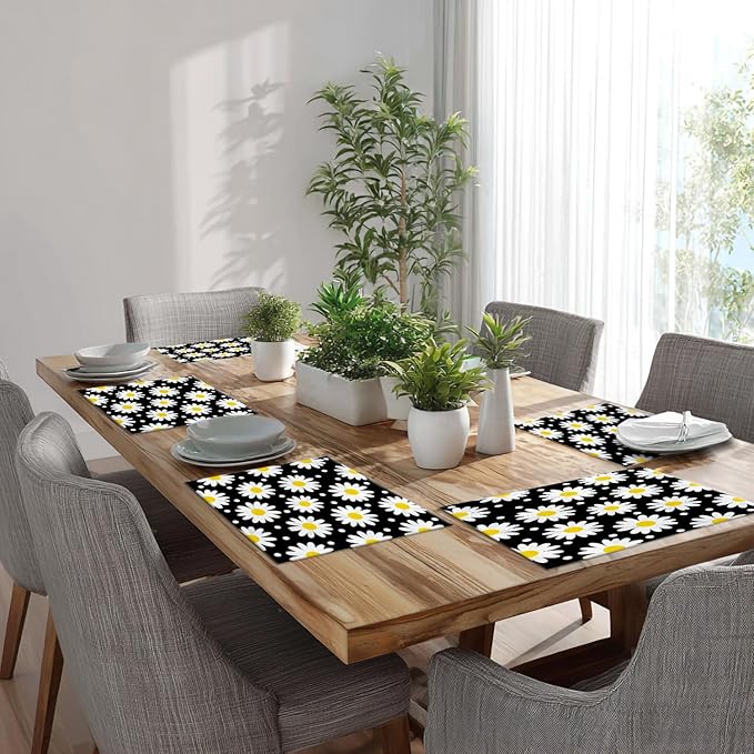Batmerry Daisy Black White Placemats, Texture Circle Doodle Tiny Flowers Beauty Washable Linen Table Mats for Kitchen Table Double Insulation Decor Dining Set Indoor Outdoor 12X18 in Set of 6