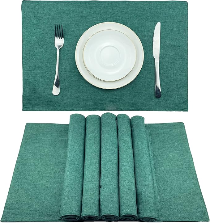 Weabetfu Cloth Placemats Set of 8 Heat Resistant Dining Table Placemmats Cotton Linen Machine Washable Kitchen Table Mats Wrinkle Free Thick Fabric Place Mat,Easy to Clean,13"x19" Green