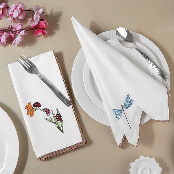 FINGERCRAFT Cloth Napkins, Set of 4 Cotton Linen Blend Printed Dinner Napkins Cloth Mitered Corner Perfect for Parties Dinners Weddings Cocktail Christmas Easter 20x20 in Multi Animal Print