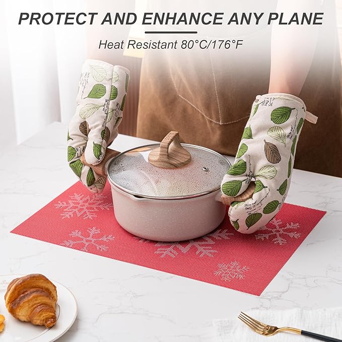 CADONO Placemats Set of 4 Washable Indoor/Outdoor Vinyl Place Mats for Dining Table Durable Non-Slip Heat Resistant PVC Weave Table Mats（Christmas Snow-Red）