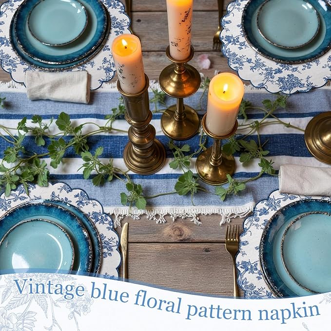 Set of 6 Round Placemats 15 Inch Cotton Scalloped Embroidery Placemat Washable Double Layered Rustic Dinner Table Mat Decoration Fabric for Hotel Restaurant Kitchen (Blue/White,Floral)