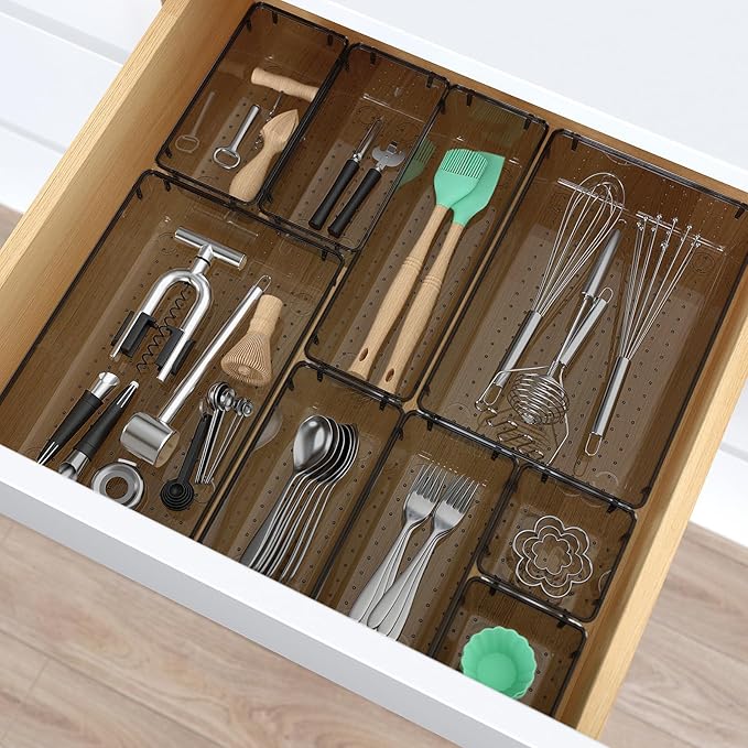 StorMiracle 7 PCS Clear Plastic Drawer Organizers Set, 4 Size Desk Drawer Organizer Trays for Makeup, Jewelry, Kitchen Utensils, Gadgets and Office Accessories, Black