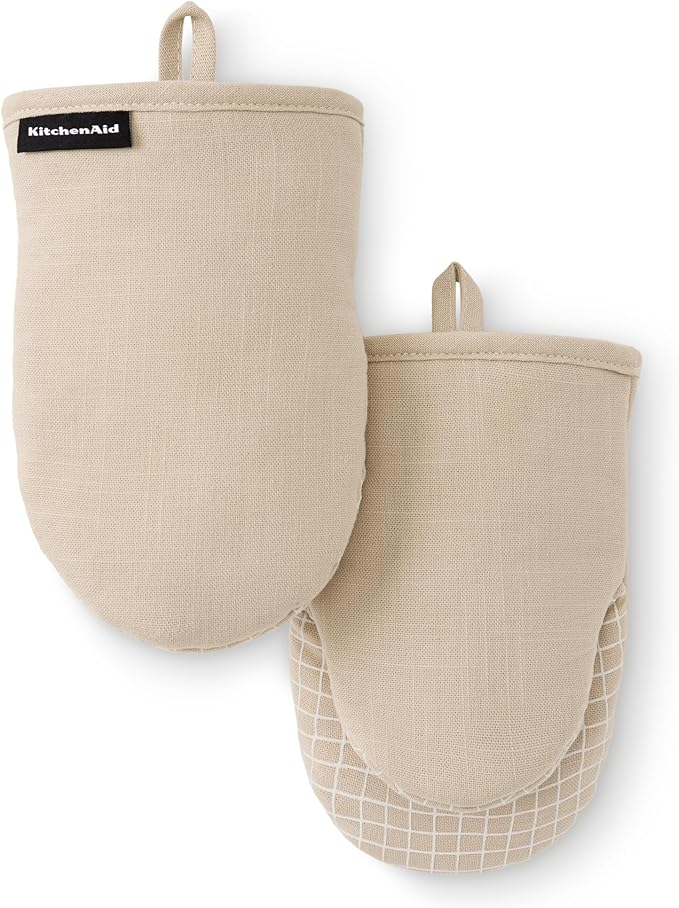 KITCHENAID Gourmet Series Gridlines Mini Oven Mitts 2-Pack Set, Heat Resistant up to 600°F, Soft Silicone Grip, Magnetic Cuff, Milkshake Tan, 5.5"x9"