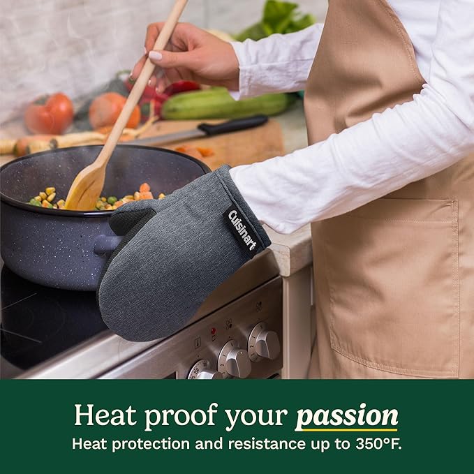 Cuisinart Mini Oven Mitts – 5.5” x 7” Heat-Resistant Kitchen Mitts for Oven with Non-Slip Neoprene Palm, Cotton Filling, and Fabric Loop – Durable Oven Mitt Set for Cooking & Baking (Chambray)
