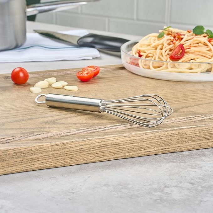 Restaurantware 7 in Stainless Steel Wire Whisk - German Standard Kitchen Balloon Whisk with Ergonomic Handle, Dishwasher Safe - Durable French Whisk for Cooking, Mixing Thick Batter and Sauce