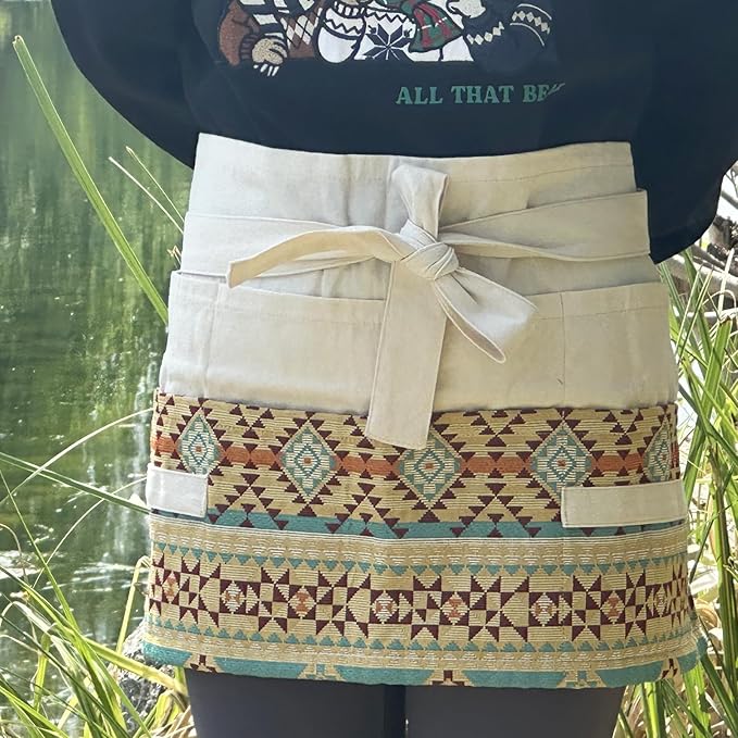 Garden Apron for Woman, Serve Apron Cute, Flora Half Apron with 8 Pockets, Valentines Gift for Mom Wife Girlfriend