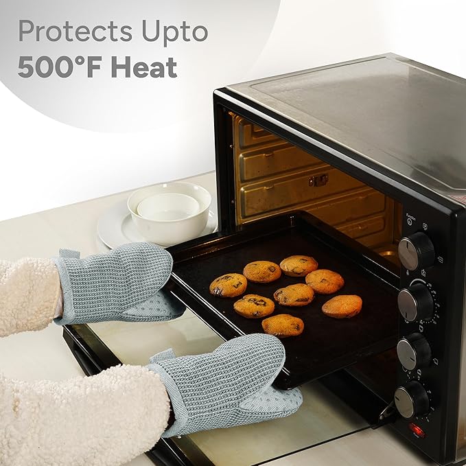 Casa Platino Heat Resistant Oven Mitts & Potholders, 4-Piece – Oven Mitt and Pot Holders Sets for Baking, Grilling & Microwave – Withstands Up to 500°F, Non-Slip, Machine Washable – Grey