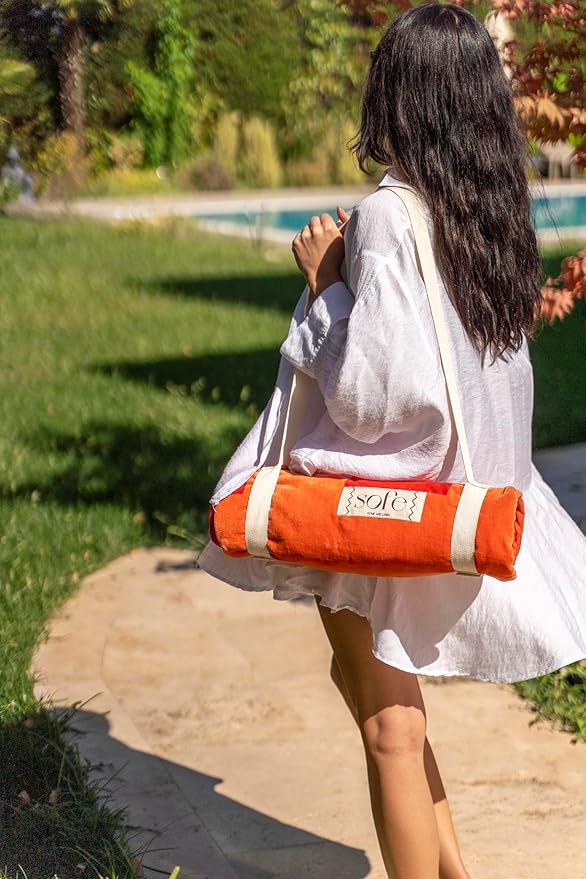 SOFE H&L | LINVIA Foutah Quick Dry Beach Towel Pack of 1 (35” x 70”) CARETTA - Coral | Lightweight, Premium, Fade Resistant, Durable | Travel Towel, Turkish Beach Towel with Shoulder Strap
