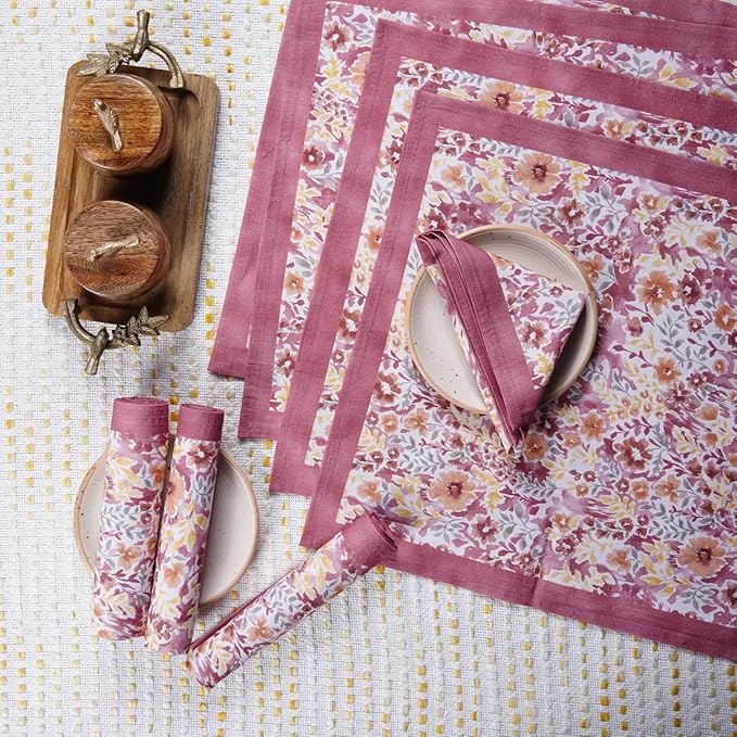 TARAN LIVING Cotton Cloth Napkins Reusable Floral Napkin Printed Dinner Napkin Set Cloth Daily Use Machine Washable Dish Cloth Gift for Valentine Home Decor Set of 4, Multicolor Print, 18x18 Inches