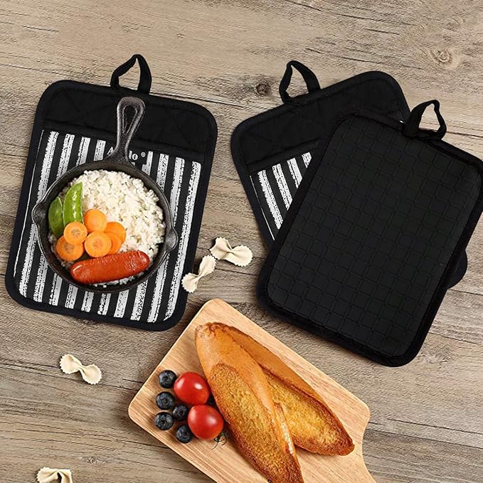 Alselo Silicone Pot Holders Set of 3 Heat Resistant & Non Slip Potholders, Professional Oven Hot Pads with Pockets Mitts for Kitchen Cooking Baking Barbecue (3, Black)