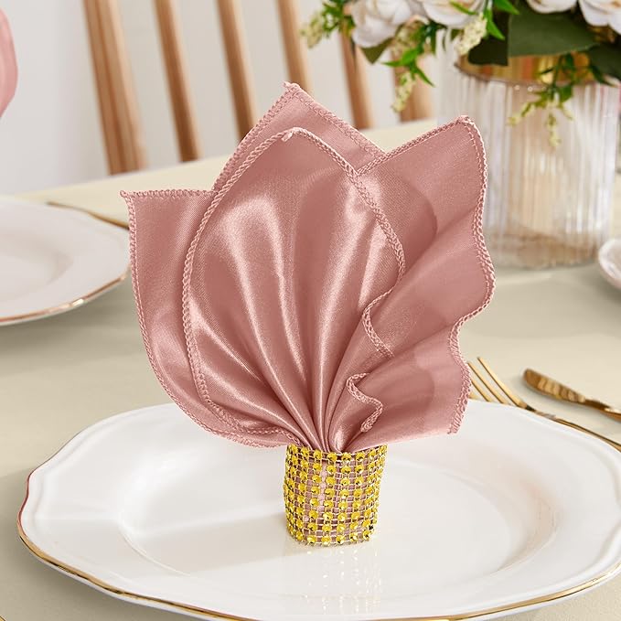 RUDONG M 100 Pcs Rose Gold Satin Napkins and Napkin Rings Set, 17 x 17 Inch Square Cloth Napkins Set of 50, Silky Soft Table Napkins Bulk for Weddings, Banquet, Parties Dinner Decoration