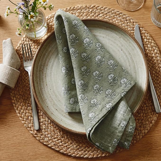 Mindsoft Set of 12 Floral Cloth Napkins Linen Cloth Napkins Spring Flower Wildflowers Dinner Napkin 18 x 18 Inch Vintage Washable Reusable for Dinner Home Restaurant Wedding Decor(Green,12 Pcs)