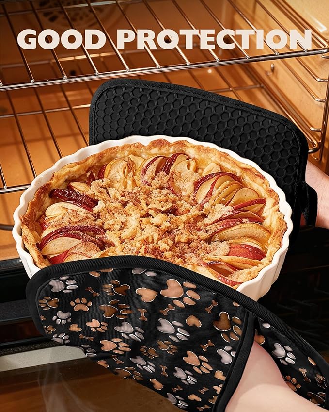 Slohif Silcone Paw Pot Holders for Kitchen - 100% Cotton Black Cute Oven Potholders with Pockets, Heat Resistant Square Thick Hot Pads, House New Home Baking Baker Gifts,2pack