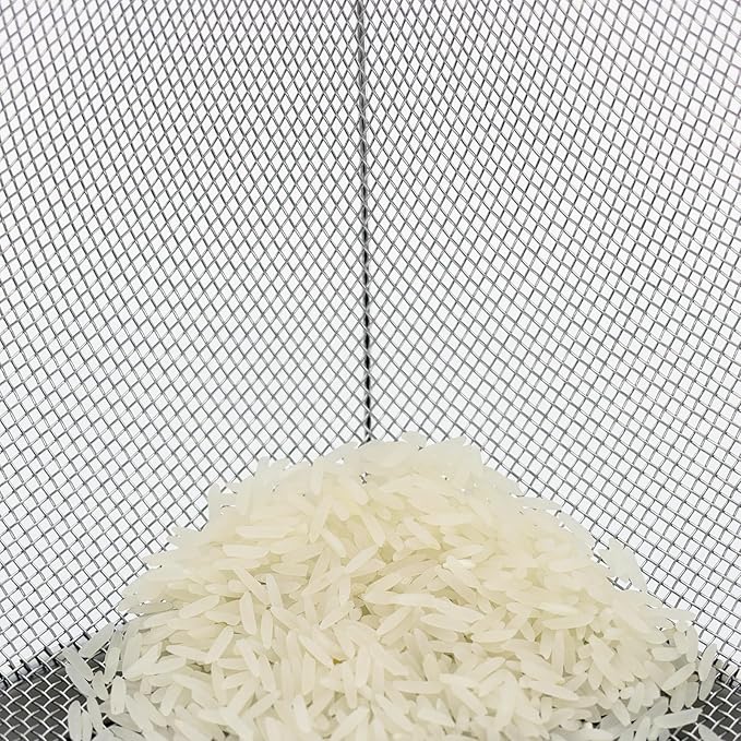 Fine Mesh Strainer for Kitchen, 4 Quart Stainless Steel Colander Bowl for Pasta, Rice, Fruit, Metal Net Baskets with Resting Base - Strain, Drain, Rinse