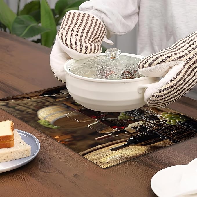 Red Wine Placemats Set of 6,Grape Wood Placemats Washable Kitchen Dining Linen Table Mats Stain Heat-Resistant for Home Party Indoor 12x18 inch