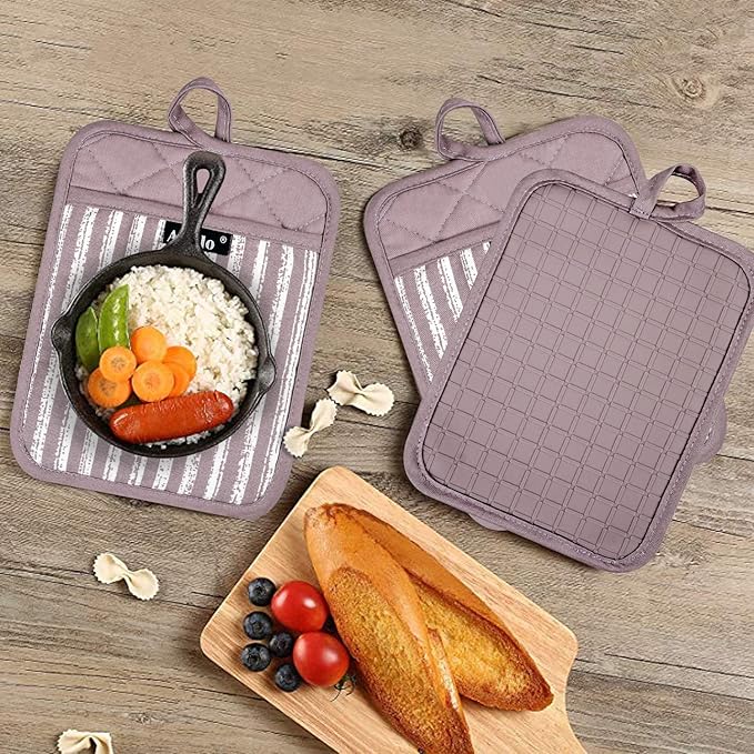 Alselo Silicone Pot Holders Set of 3 Heat Resistant & Non Slip Potholders, Professional Oven Hot Pads with Pockets Mitts for Kitchen Cooking Baking Barbecue (3, Purple)