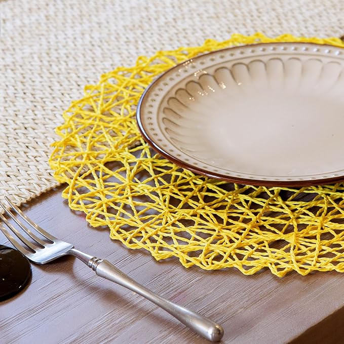AHHFSMEI Paper Braided Round Placemats Set of 6 Natural Non-Slip Heat Resistant Table Mats for Dining Tables Woven Indoor Outdoor Place mats(Yellow)