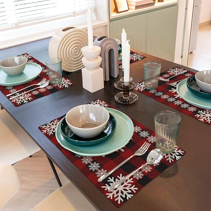 Christmas Placemats Set of 4 Vintage Red Black Buffalo Plaid Snowflake Decor Place Mats 12x18 Inch Xmas Winter Holiday Decorative Linen Table Mats for Home Kitchen Dining Party Table Decoration