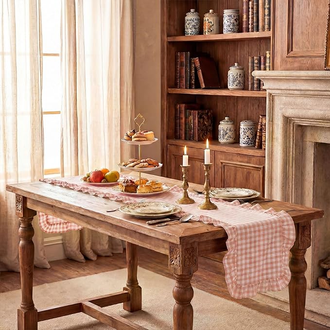 HunnmingRe 1 Pcs Light Pink Plaid Gingham Ruffle Table Runner 118 x 13.8'' Farmhouse Easter Table Runner 100% Cotton Scalloped Long Dresser Scarves for Dining Room, Wedding, Kitchen Rustic Home Decor