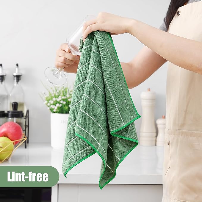 Homaxy Microfiber Kitchen Towels and Dishcloths Set, 20 Pack Soft and Absorbent Dish Hand Towels Bulk, 28 x 16 Inch & 12 x 12 Inch Quick Drying Rags for Washing Dishes, Grass Green
