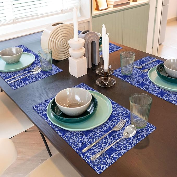 Chinoiserie Blue and White Florals Linen Placemats Set of 4, Navy Blue Chinoiserie Place Mats 4 for Dining Table Kitchen Coffee Shop Farmhouse, Gifts for Chinese Culture, Festival & Kitchen Home Decor