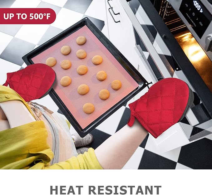 Short Oven Mitts, Heat Resistant 500°F, Silicone Grip Kitchen Gloves, Non-Slip for Baking, Grilling, BBQ, Machine Washable with Hanging Loop, 2-Pack Set, Red