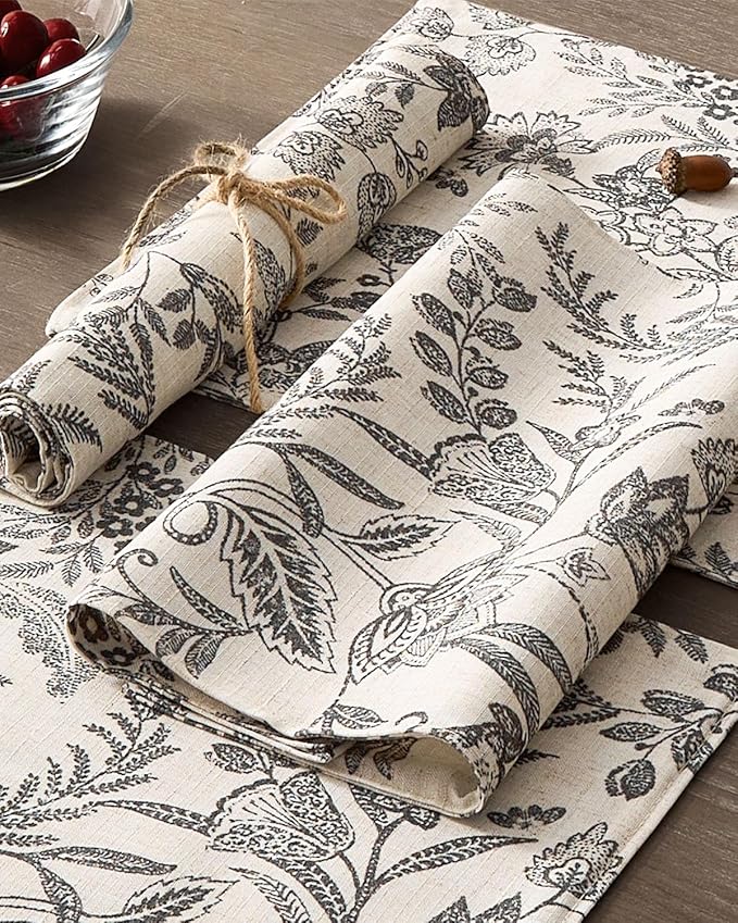 JINCHAN Linen Floral Placemats Set of 4 Cloth Table Mats Rustic Cottagecore Botanical Outdoor Seasonal for Kitchen Dining Table Decor Non-Slip Washable Tablemats 13x19 Inch Black
