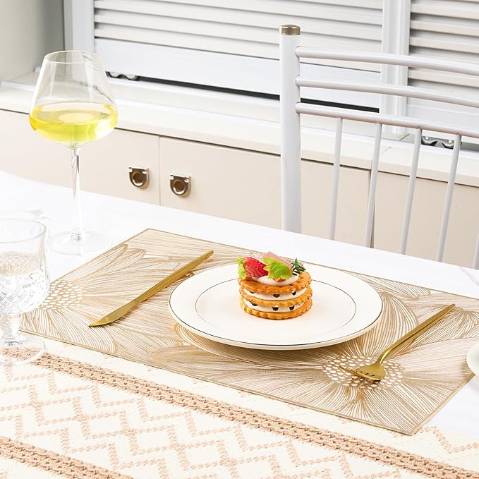 Gold Rectangle Placemats Set of 6 Vinyl Place Mats for Dining Tables Kitchen Indoor Easy to Clean Heat Resistant Wipeable Washable Modern Dining Table Mats Wedding Holiday Party Festival Decor