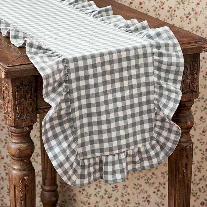 HunnmingRe 1 Pcs Light Grey Plaid Gingham Ruffle Table Runner 118 x 13.8'' Farmhouse Table Runner 100% Cotton Scalloped Long Dresser Scarves for Dining Room, Wedding, Kitchen Rustic Home Decor