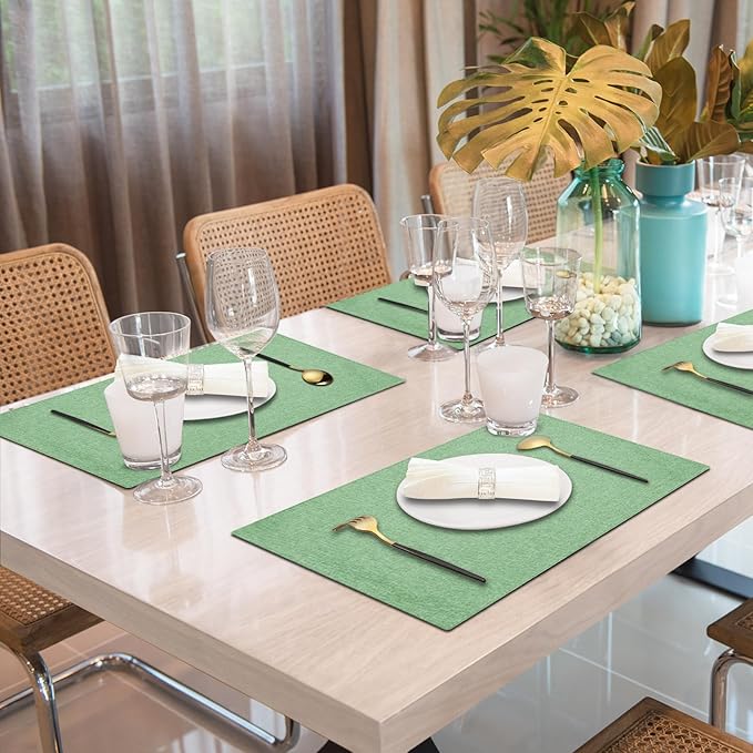 Light Green Cloth Placemats Set of 6, Cotton Linen Blend Machine Washable Double Layered Durable Place Mats Heat Resistant Placemats Wrinkle Free Thick Fabric Dining Table Mats (Light Green, 6)