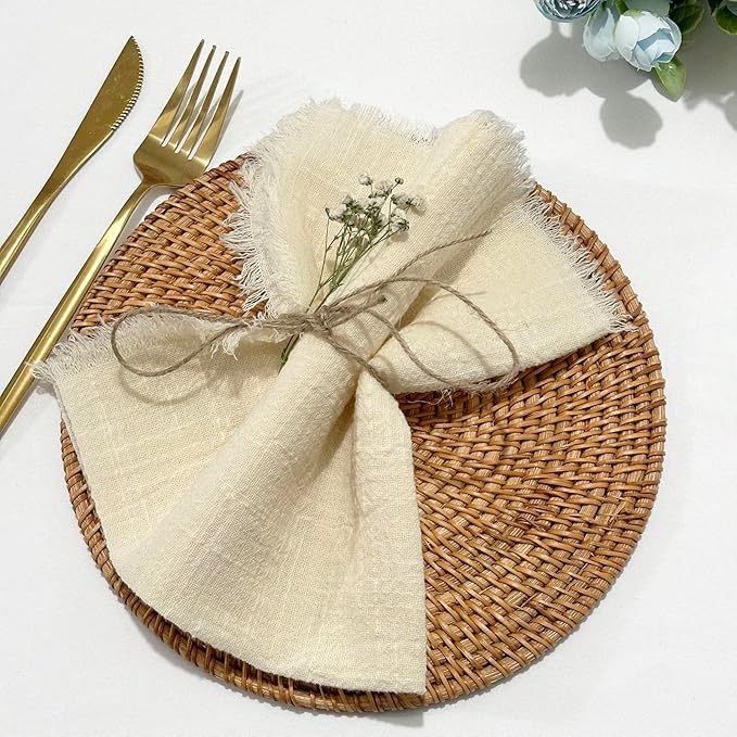 24Pack Ivory Cloth Napkins 17x17Inch Ivory Napkins Cloth with Fringe Soft Cotton Cloth Napkins Washable Rustic Dinner Napkins Cloth for Wedding Party Dinner Table