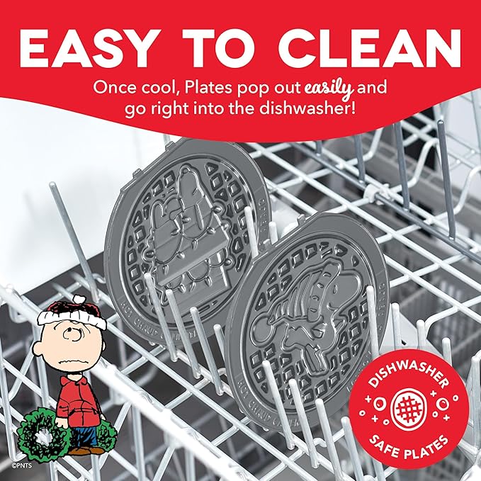 Peanuts x Dash MultiMaker® Mini Maker System (4 Plates: Wreath, Snoopy House, Woodstock)