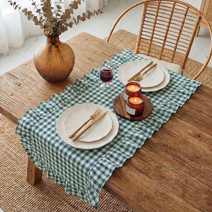 HunnmingRe 1 Pcs Dark Green Plaid Gingham Ruffle Table Runner 118 x 13.8'' Farmhouse Table Runner 100% Cotton Scalloped Long Dresser Scarves for Dining Room, Wedding, Kitchen Rustic Home Decor
