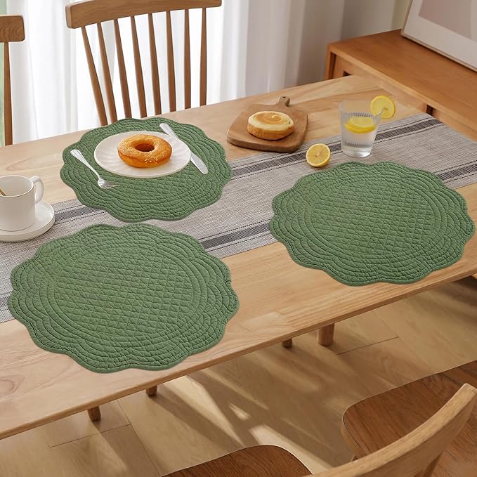 HOMBYS Quilted Placemats Set of 6 Washable Round Placemats for Kitchen Table-100% Cotton Fabric 14 Inch Round Table Mats, Cotton Fabric with Microfiber Filling (14"x14", Emerald Green)
