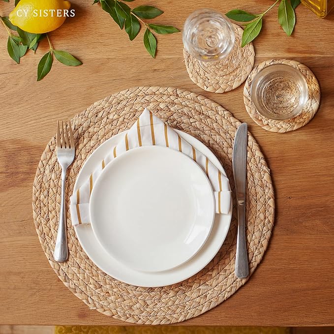 Round Woven Placemats Set of 4, Natural Water Hyacinth Place mats, 13.5 Inch Rattan Placemats Wicker Placemats Farmhouse Boho Braided Heat Resistant Outdoor Placemat Patio Table Place Mats