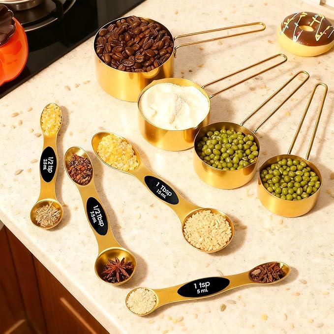 11 pcs Gold Measuring Cups and Spoons Set,Includes 4pcs Measuring Cups And 6pcs Magnetic Measuring Spoons & 1 Leveler,Stainless Steel is Ideal for Measuring Liquids And Dry Ingredients