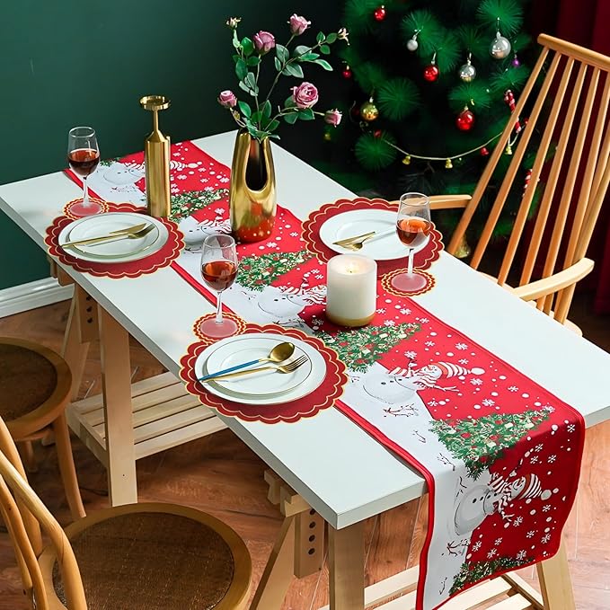 Set of 8 Christmas Round Cotton Linen Placemats with Coaster, 15" Red Scalloped Embroidery Placemats Double Layered Heat Resistant Washable Table Mat for Xmas Winter Party Kitchen Dining Table