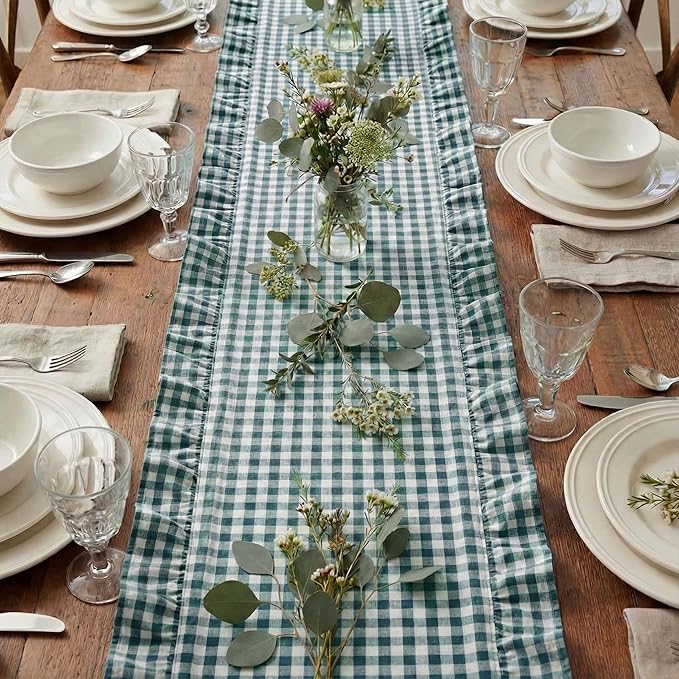 HunnmingRe 1 Pcs Dark Green Plaid Gingham Ruffle Table Runner 72 x 13.8'' Farmhouse Table Runner 100% Cotton Scalloped Long Dresser Scarves for Dining Room, Wedding, Kitchen Rustic Home Decor
