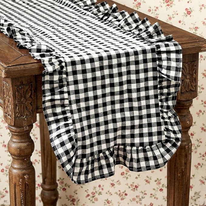 HunnmingRe 1 Pcs White and Black Plaid Gingham Ruffle Table Runner 118 x 13.8'' Farmhouse Buffalo Table Runner 100% Cotton Scalloped Long Dresser Scarves for Dining Room, Kitchen Rustic Home Decor