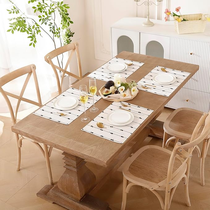 Boho Placemats 13 x 19 Inch Set of 4 for Dining Table Decor Woven Cloth Place Mats for Farmhouse Rustic Kitche Home Decor Cotton Placemats Black and Beige Table Mats