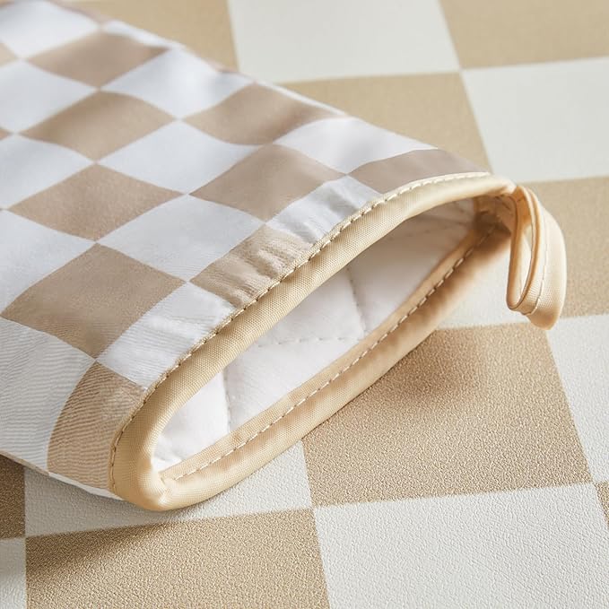 Ohocut Beige Checkered Oven Mitts Heat Resistant, Vintage Retro Checkerboard Cute Oven Mitts, Non-Slip Silicone Kitchen Oven Gloves 1 Pair 7''x13''