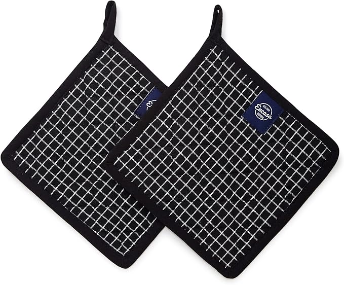 Encasa XO 8 inches Oven Microwave Potholders (2 pc Set) for Kitchen Cooking & Baking - Heat Resistant, Thick & Safe, Protection of Hands from Hot Utensils - Butcher Checks Black